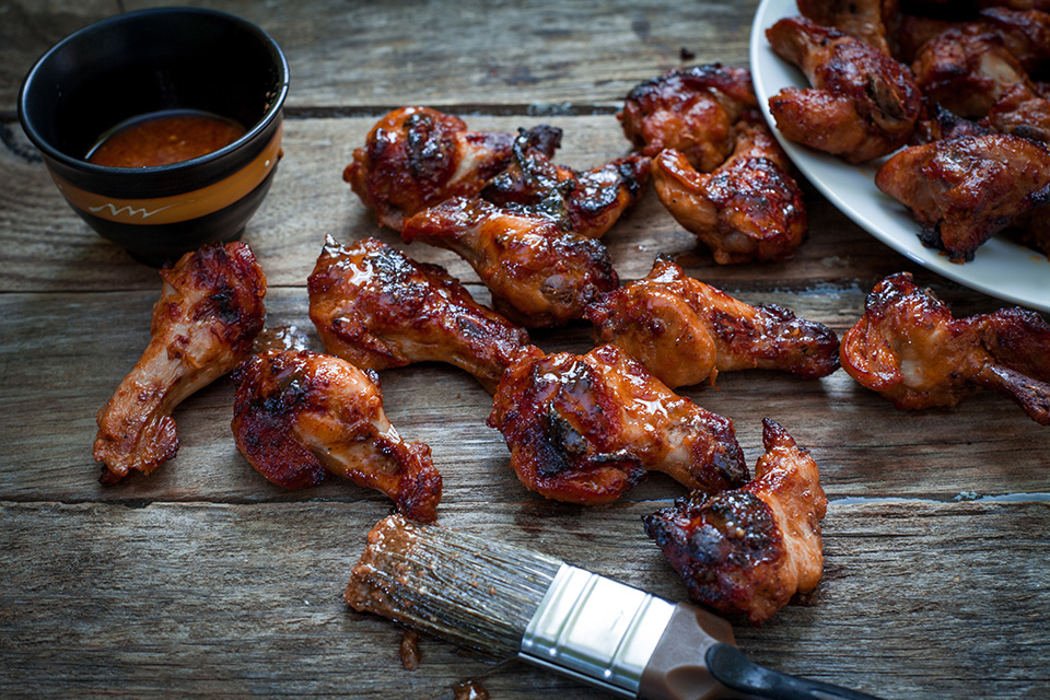 chicken wing with sauce